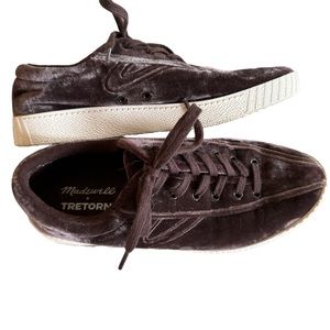 Tretorn by Madewell Velvelt Sneakers!